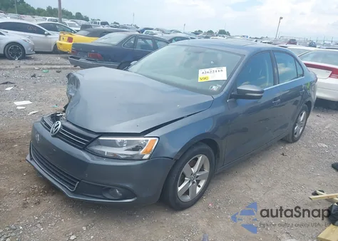 2011 Volkswagen Jetta 2.0L Tdi z USA, uszkodzony, nr VIN 3VWLL7AJ8BM126110
